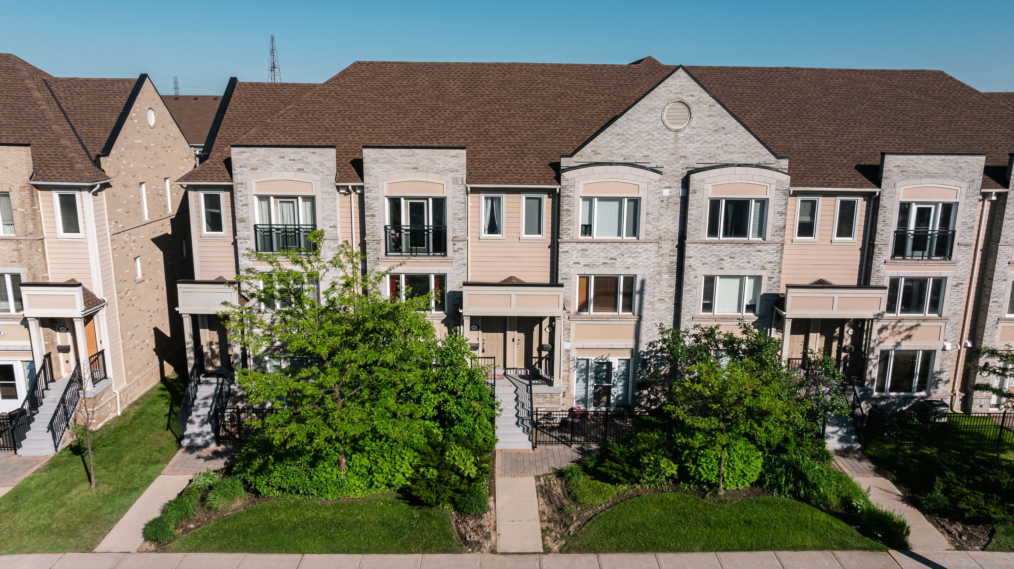 3108 Eglinton Avenue Unit# 102 Mississauga Ontario L5M 8C5