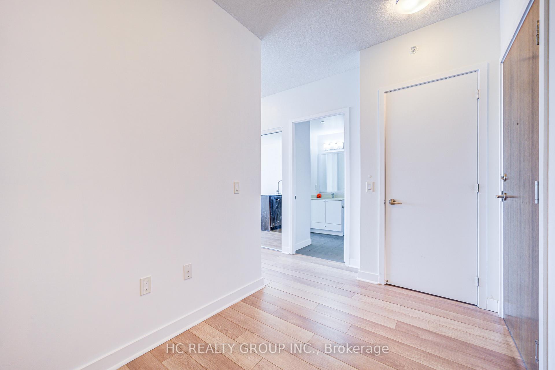 2 Bedrooms Condo at 3975 Grand Park, Mississauga For sale