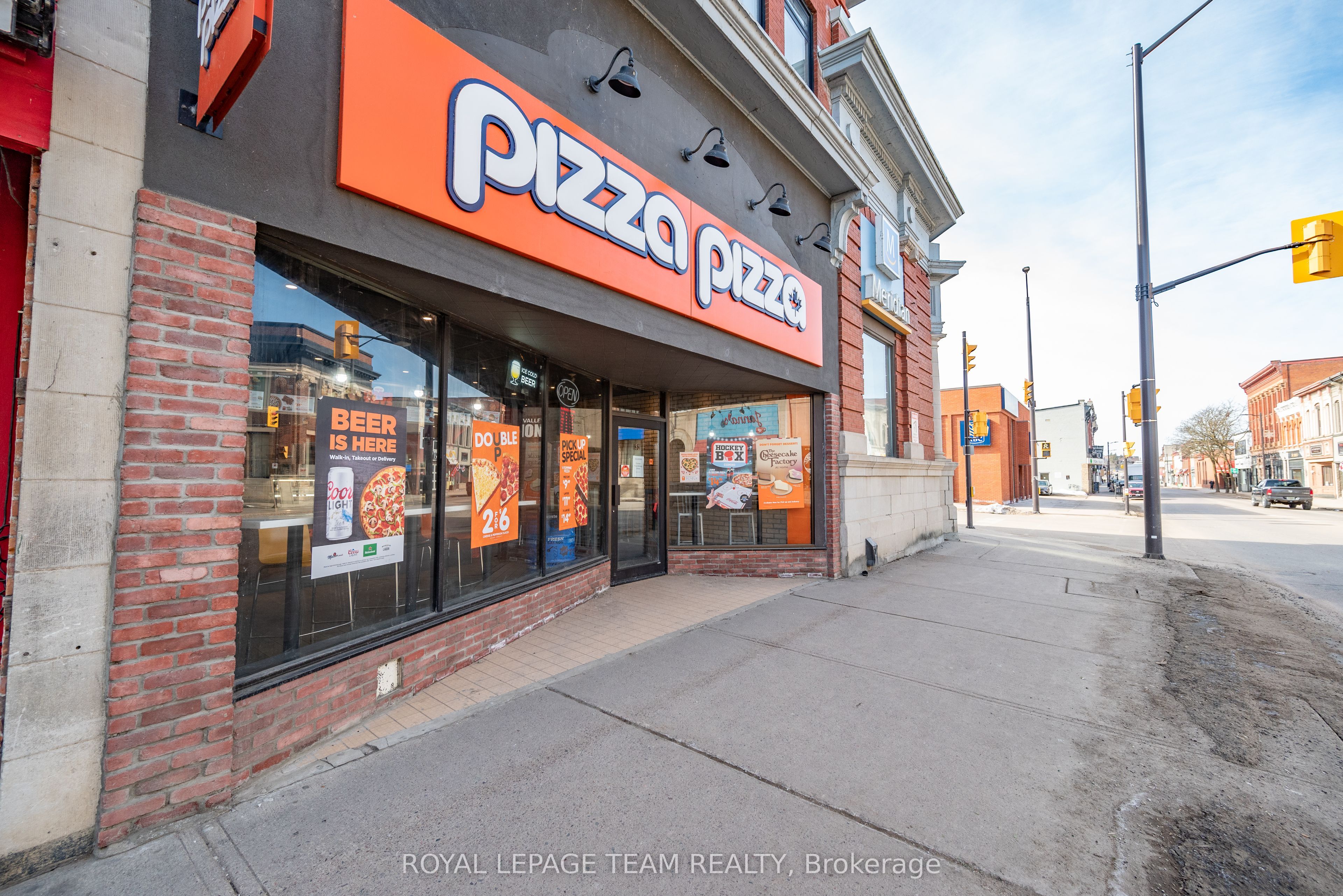 32 Pembroke Street, Pembroke, ON K8A 5M3