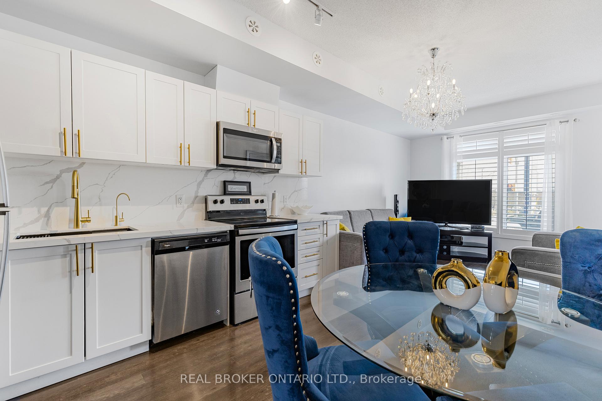 2 Bedrooms Condo at 630 Rogers, Toronto For sale