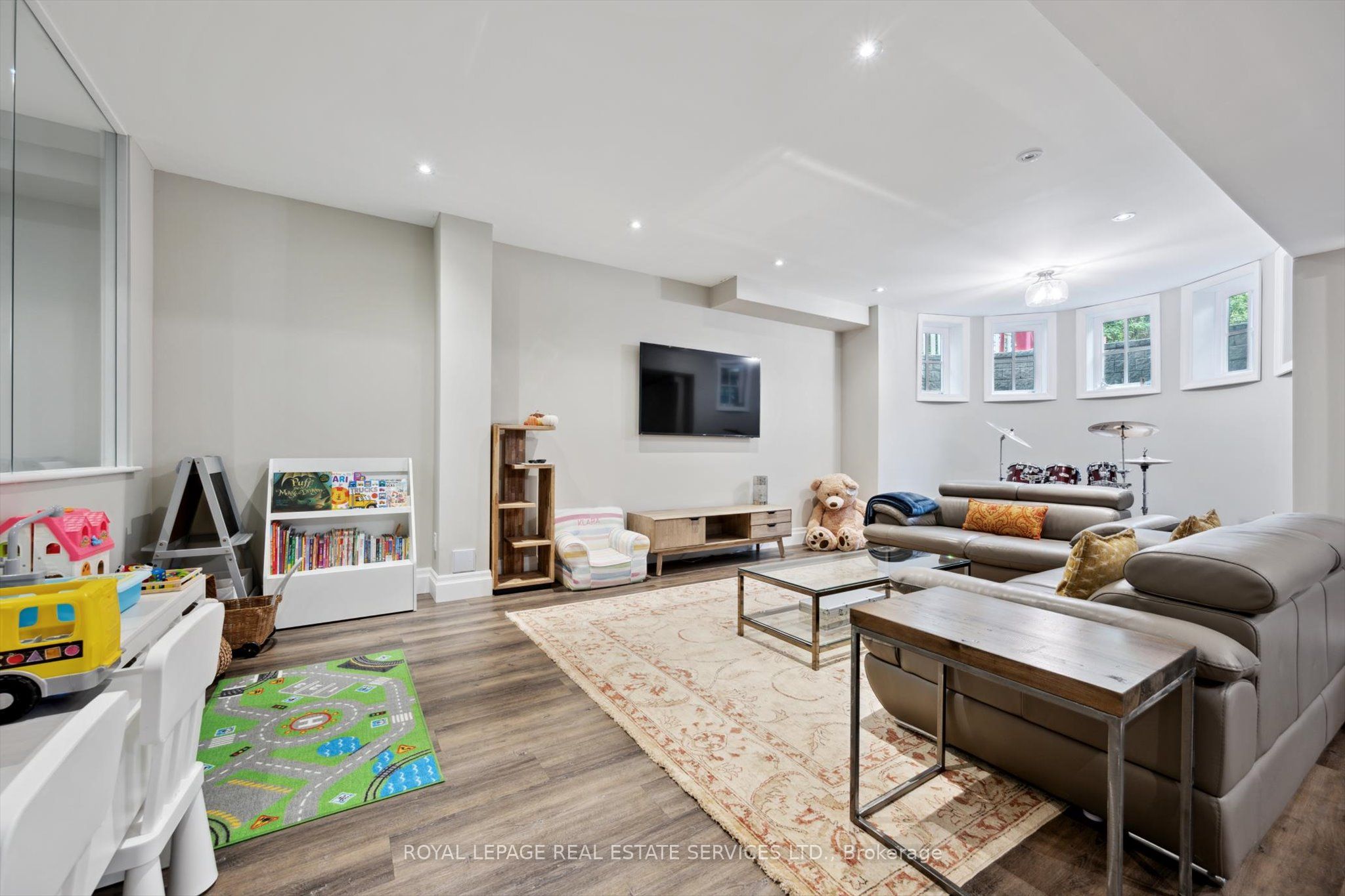 432 Tennyson Drive
