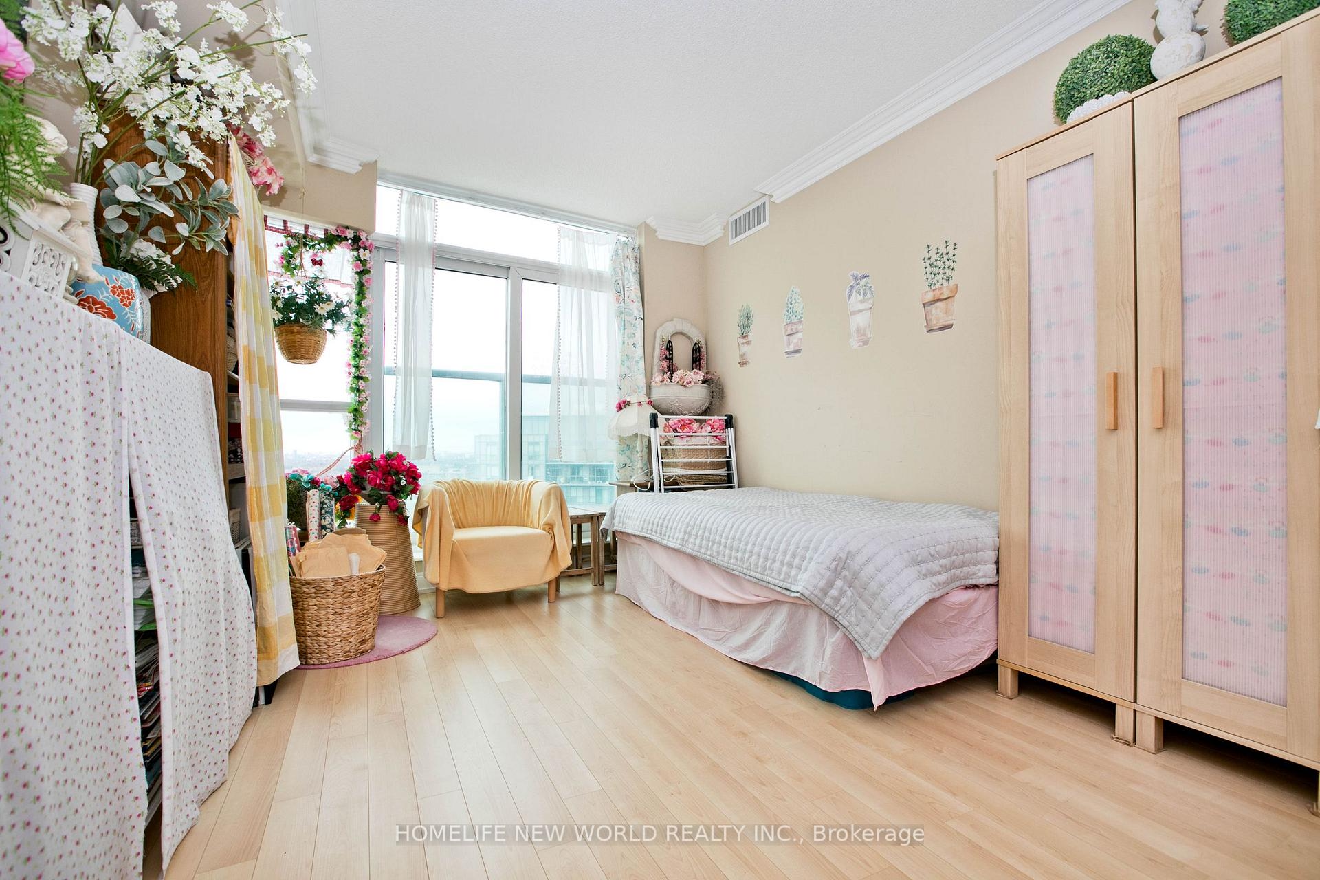 2 Bedrooms Condo at 238 Bonis,  Toronto For sale