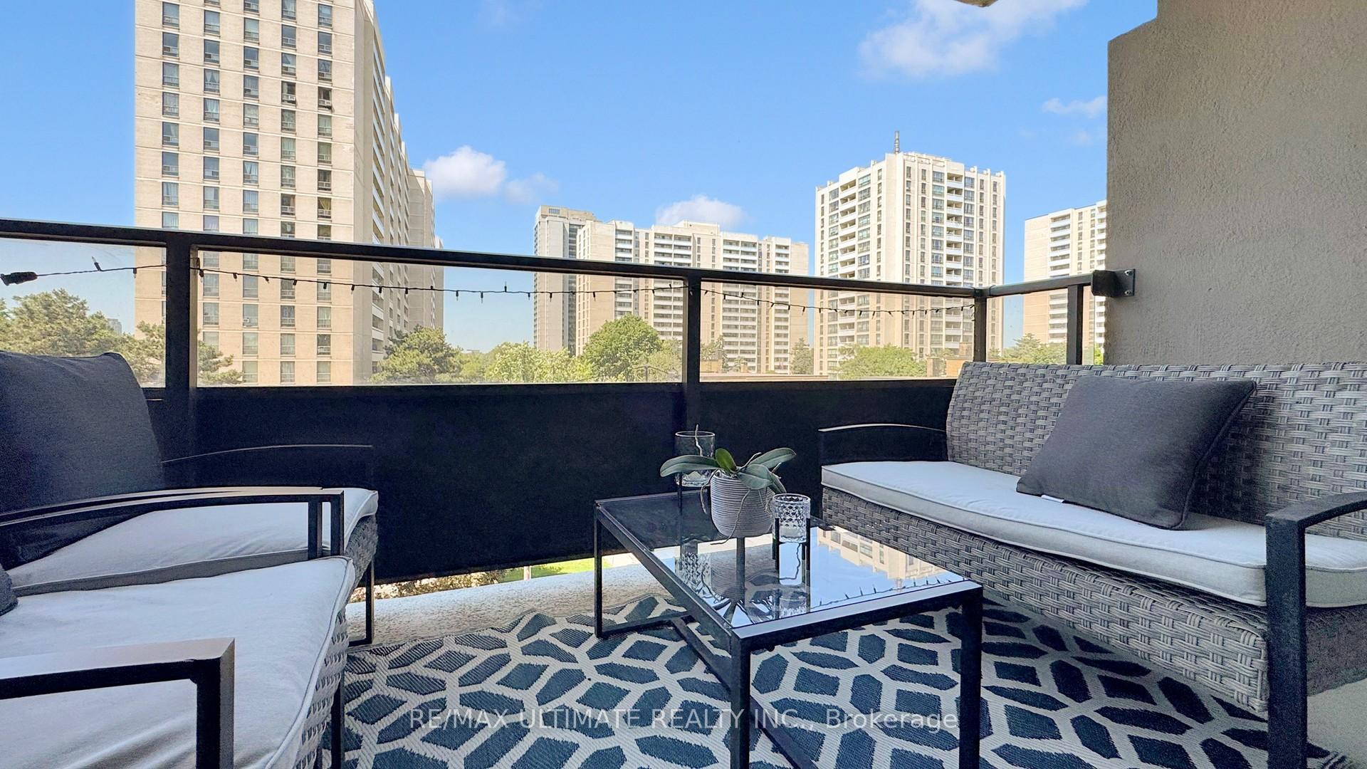 2 Bedrooms Condo at 135 Marlee, Toronto For sale