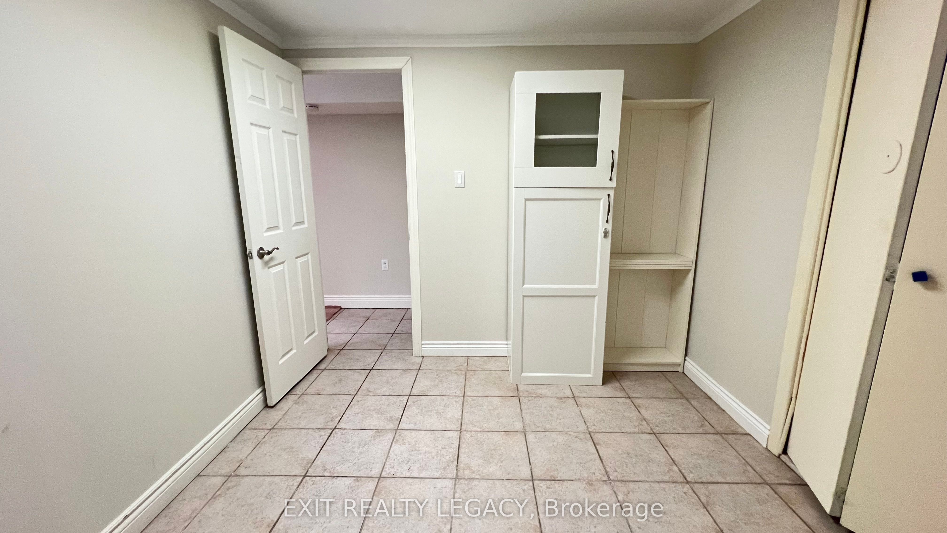 89 Bond Crescent