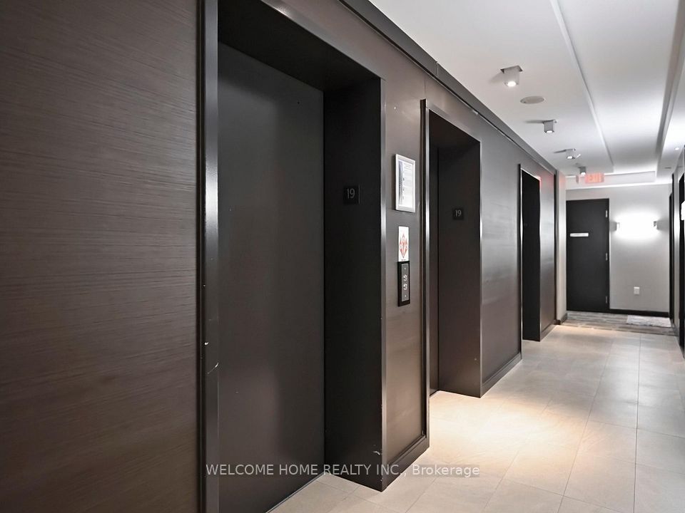 #1901 - 9 Valhalla Inn Road, Toronto, ON M9B 1S9