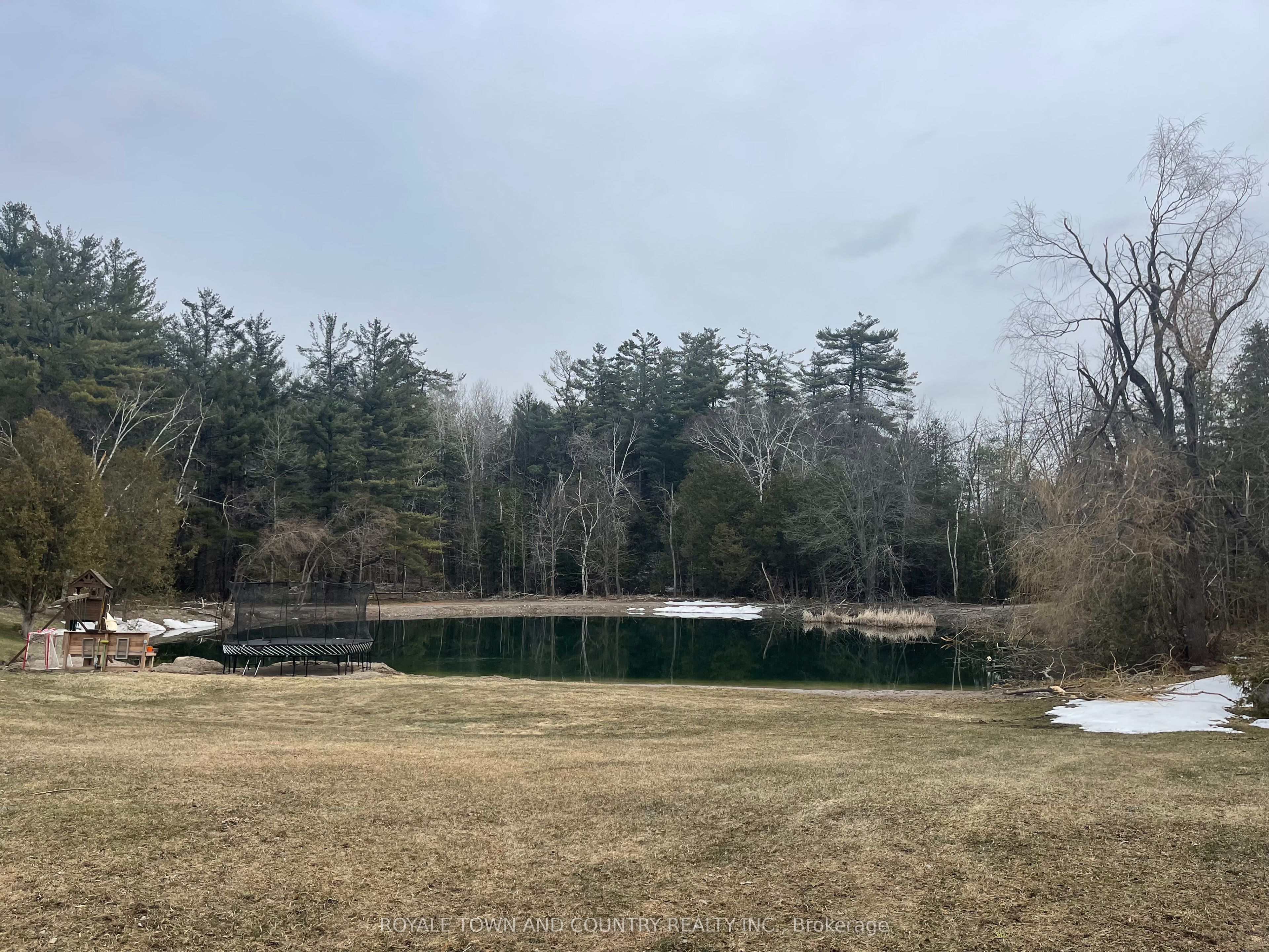 829 Peace Road, Kawartha Lakes Rural Emily