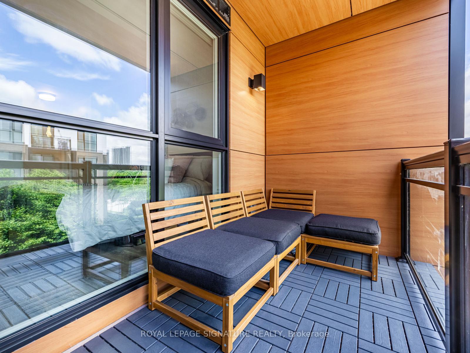 1 Bedroom Condo at 210 Sabina, Oakville For sale
