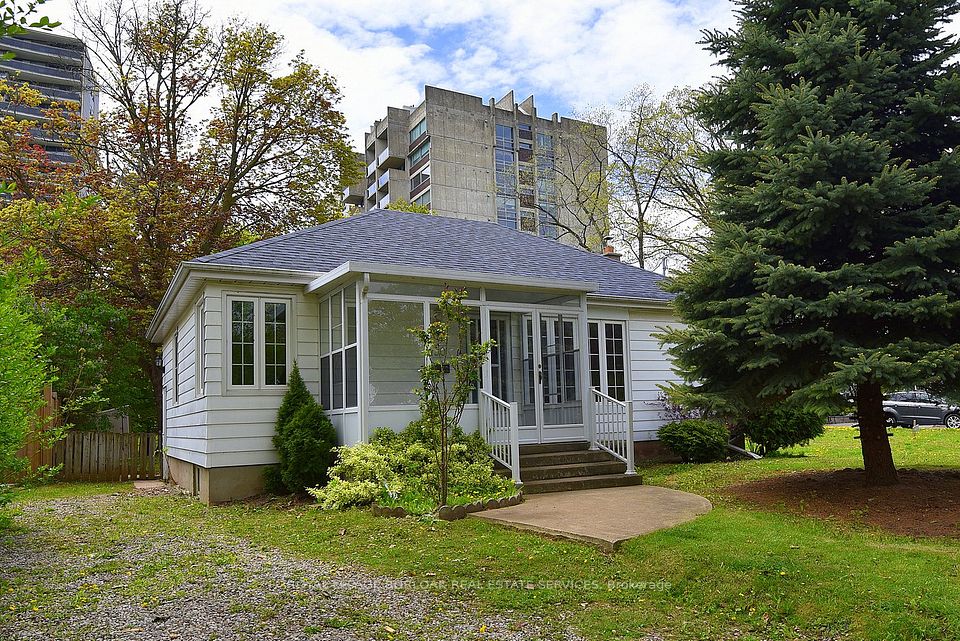 Investment Listing Photo