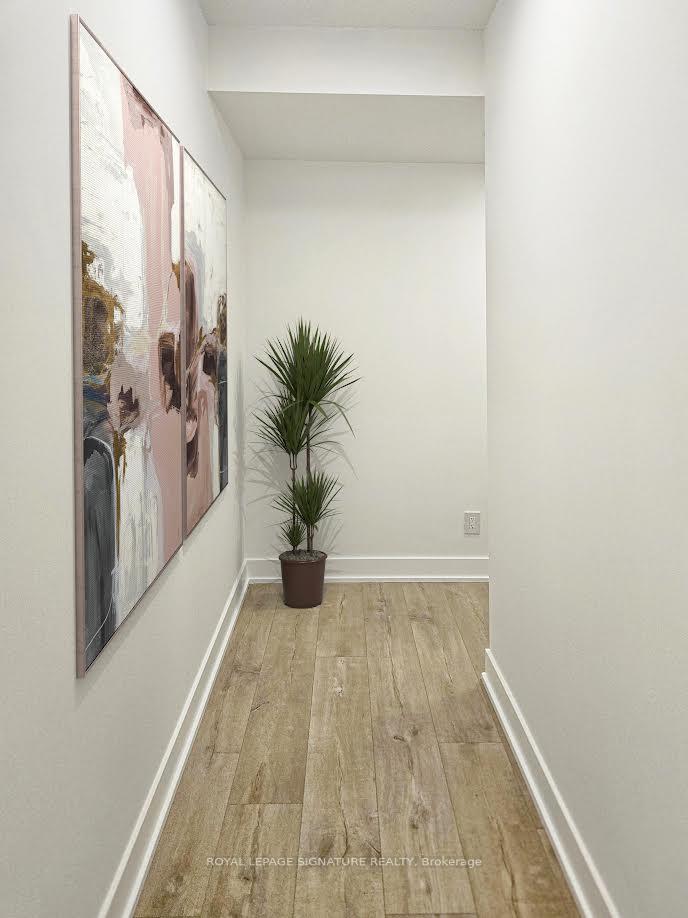 3 Bedrooms Condo at 318 Richmond, Toronto For sale