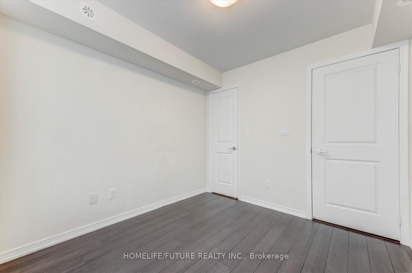 1 Bedroom Condo at 1070 Progress, Toronto For sale
