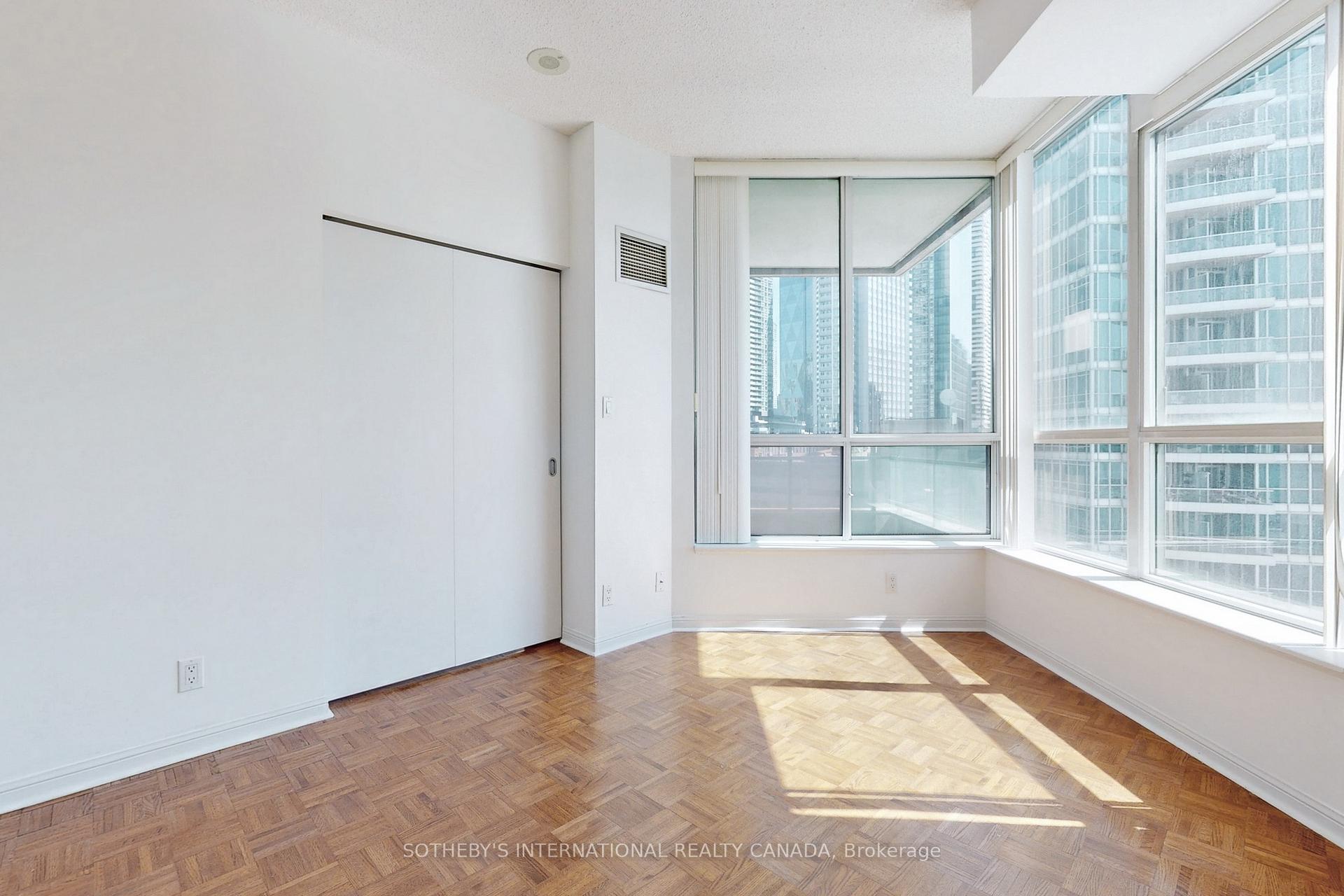 1 Bedroom Condo at 228 Queens, Toronto For sale