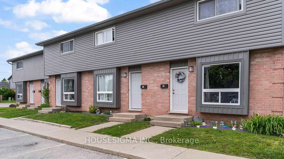 1443 Huron