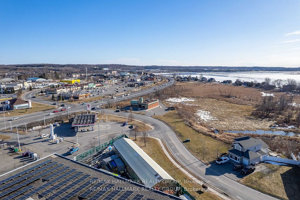 2620 Chamberland Street, Clarence-Rockland, ON K4K 0A5