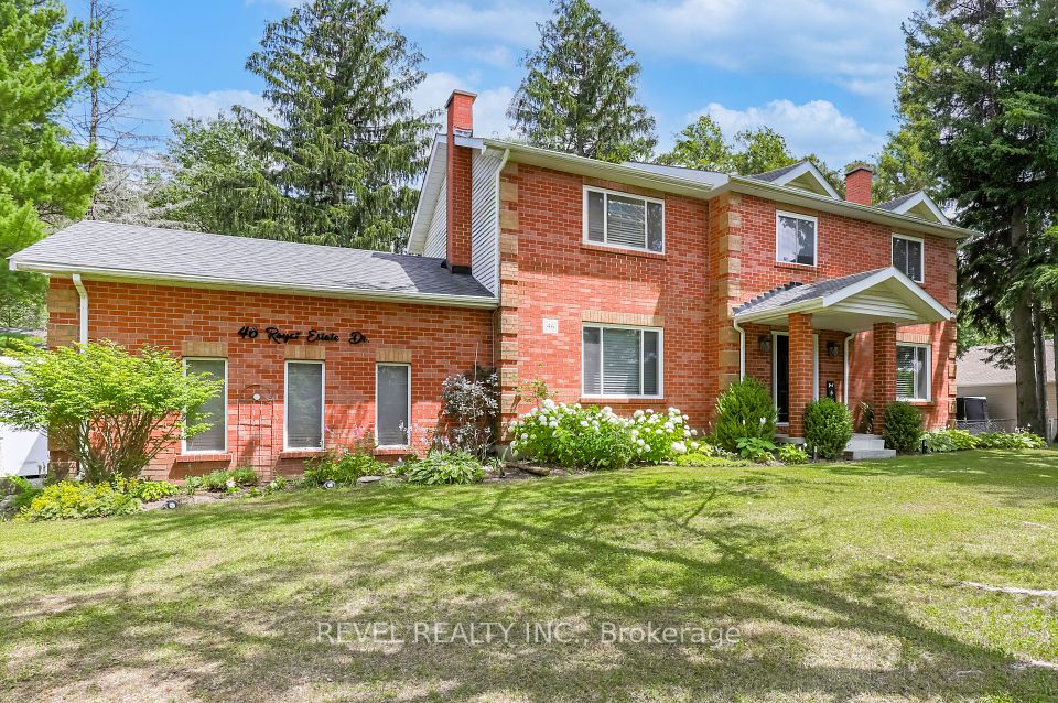46 Royal Estate Drive