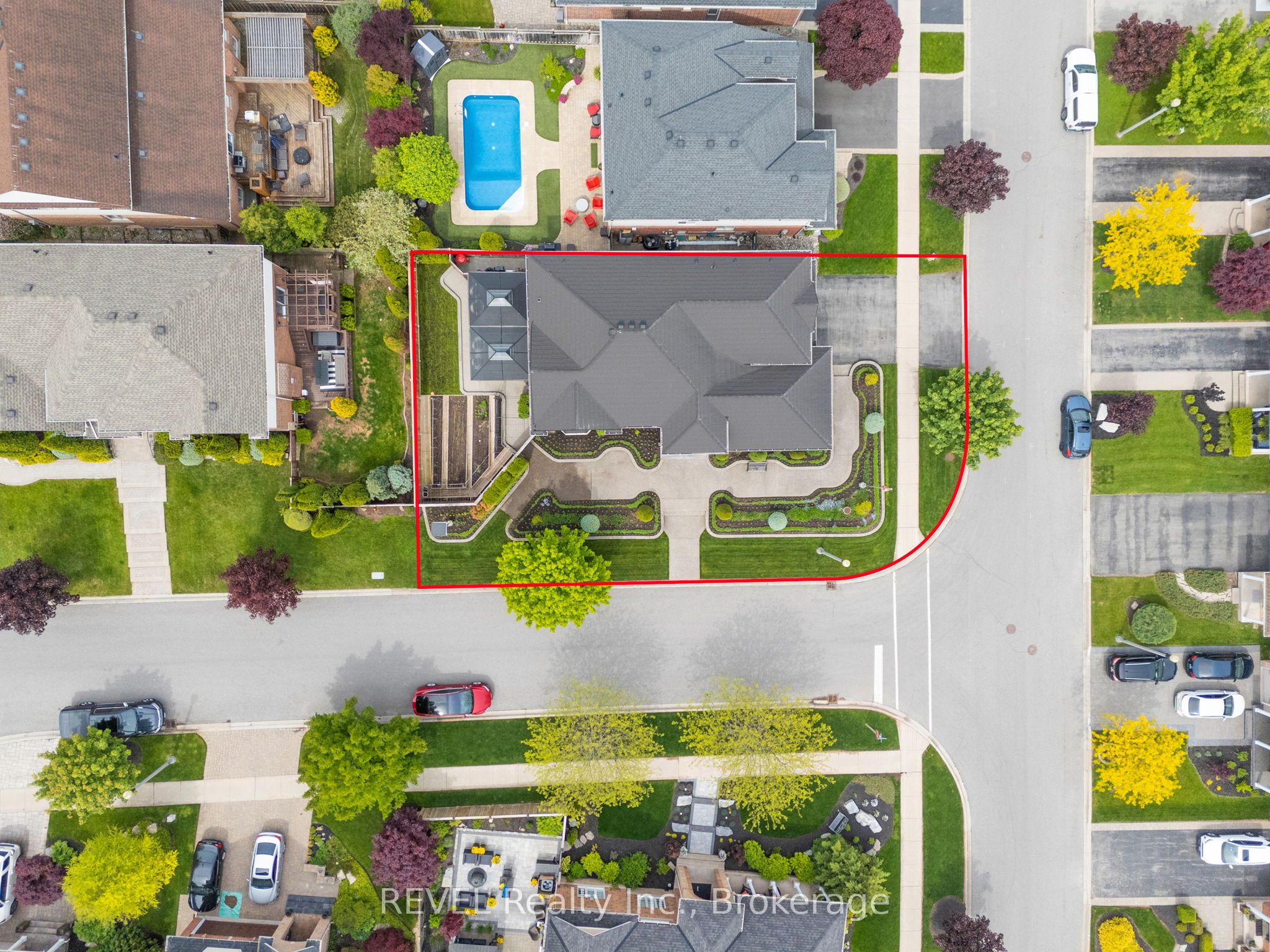42 Vinifera Drive