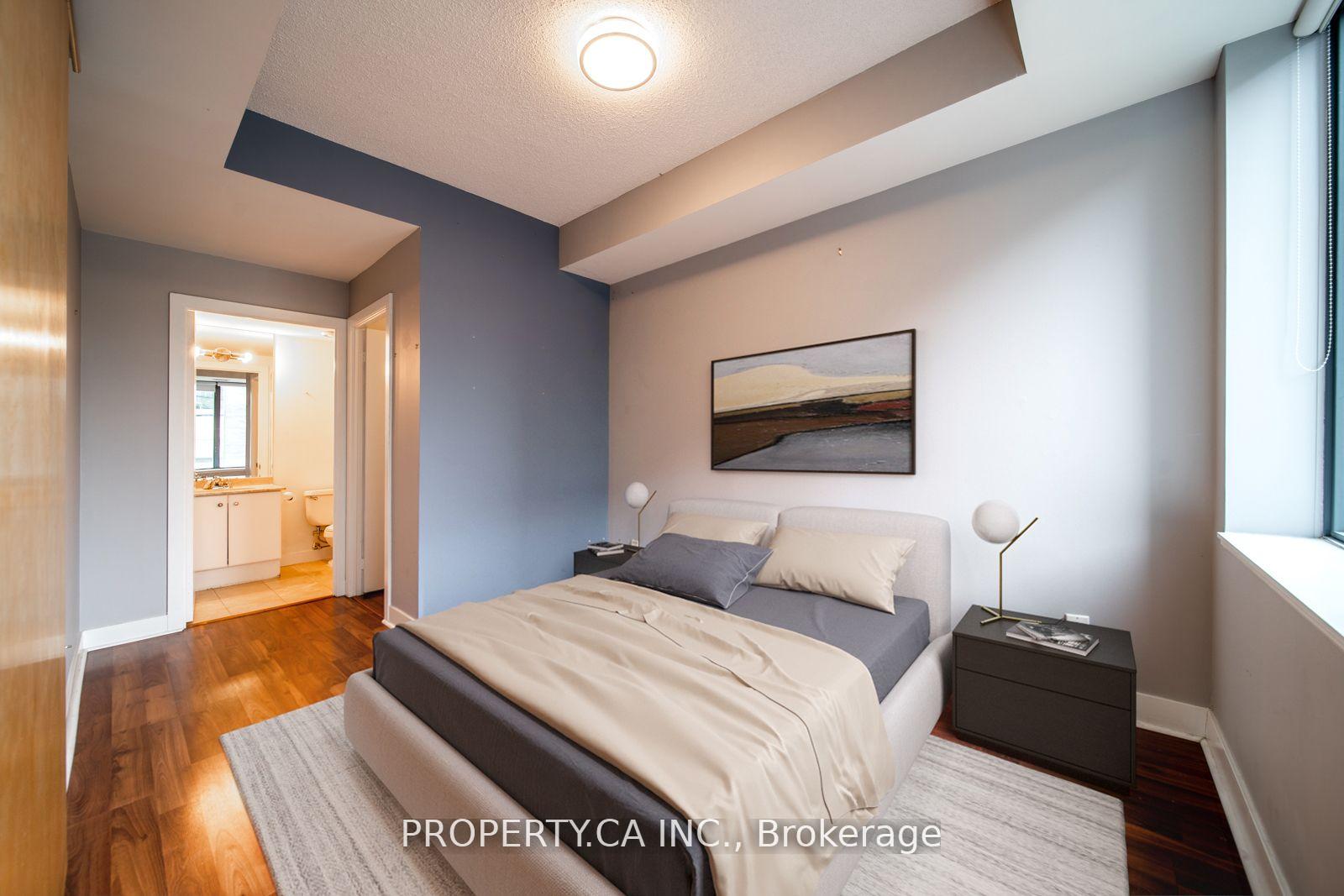 2 Bedrooms Condo at 438 King, Toronto For sale