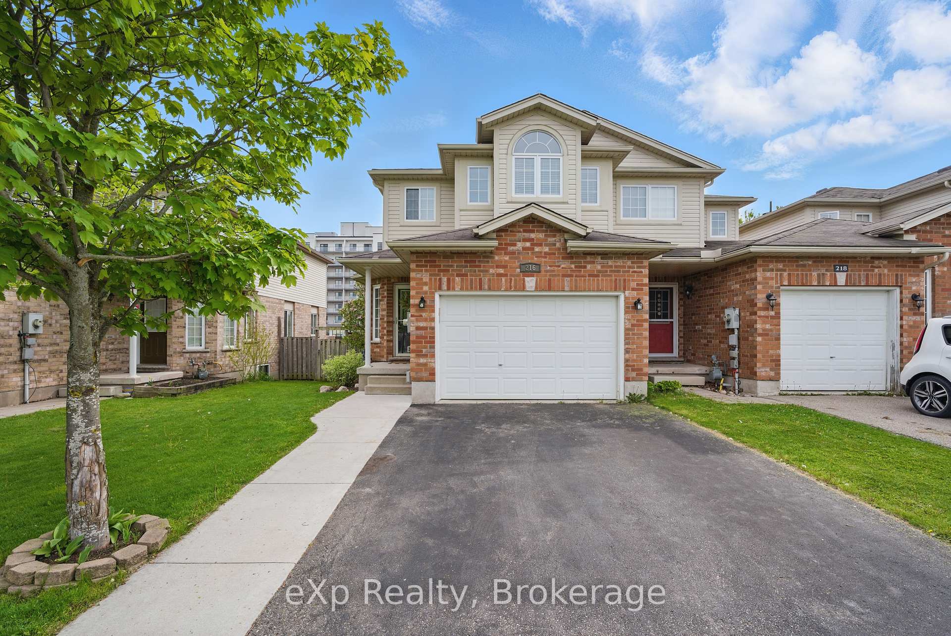 216 Severn Drive, Guelph, ON N1E 0C7