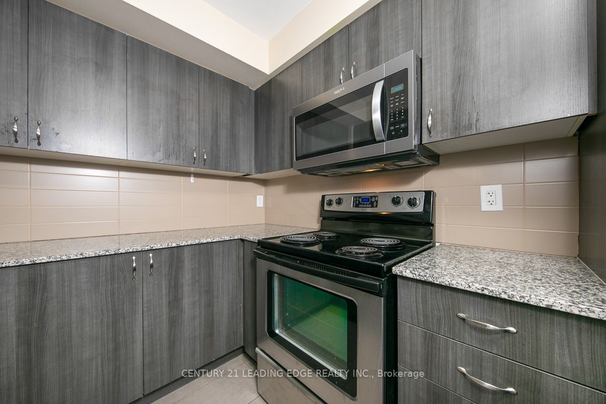 1235 Bayly Street, #901