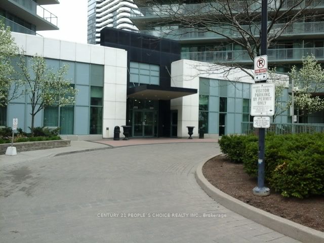5500 Yonge