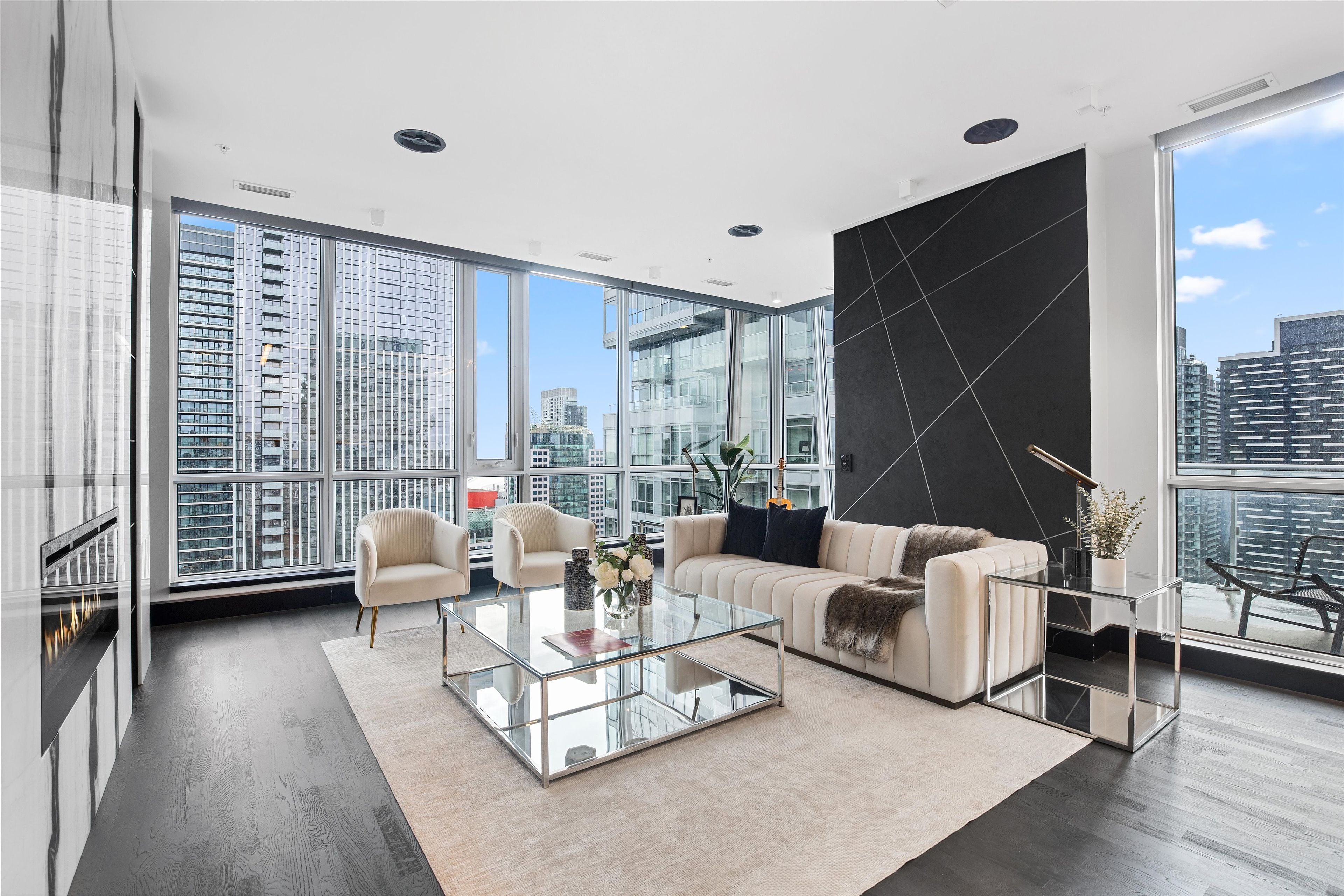 199 Richmond Street W PH101