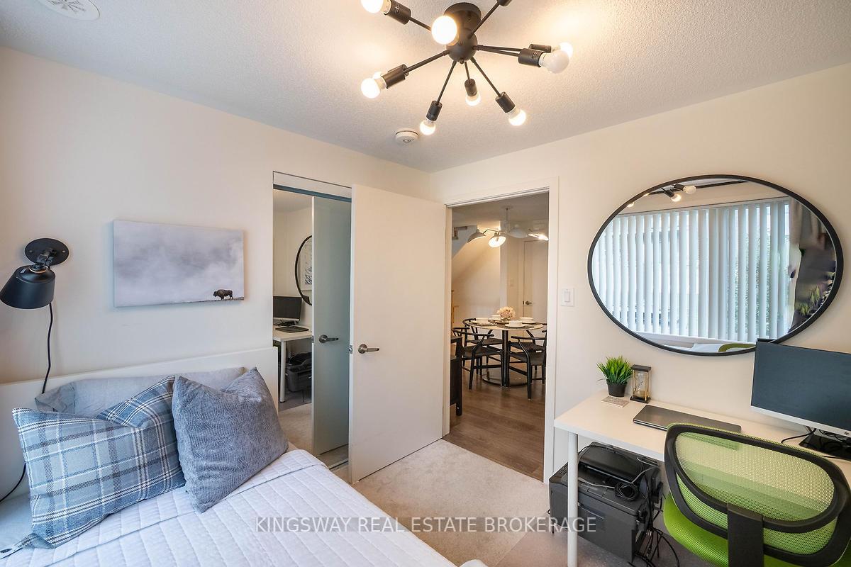 3 Bedrooms Condo at 70 Orchid Place,  Toronto For sale