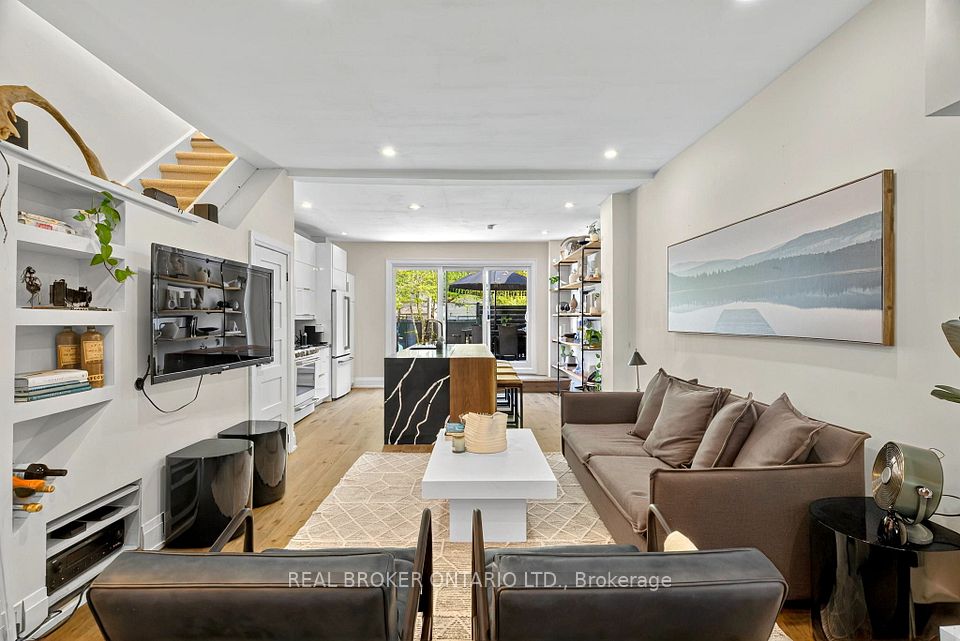 143 Parkmount Rd
