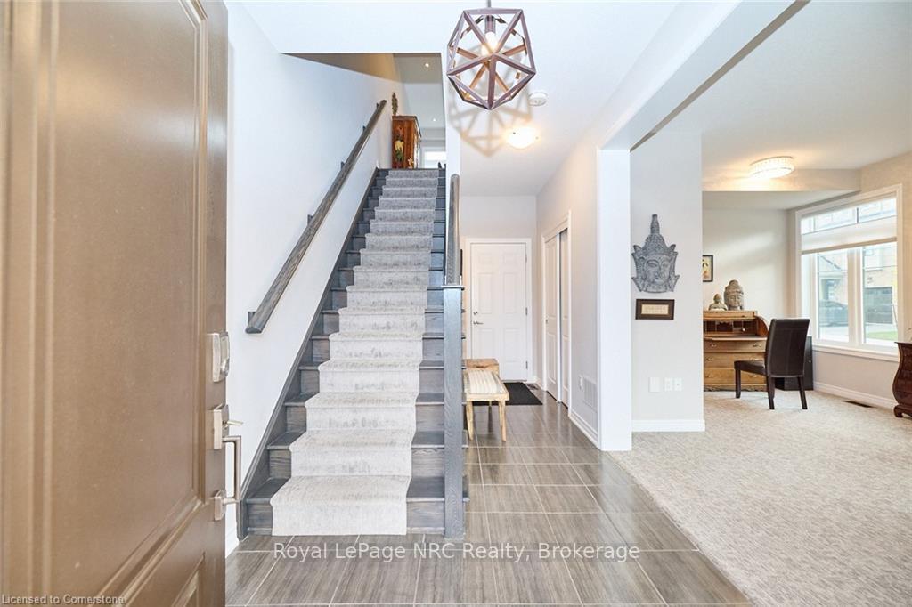 3 Bedrooms Condo at 288 Glover, Hamilton For sale