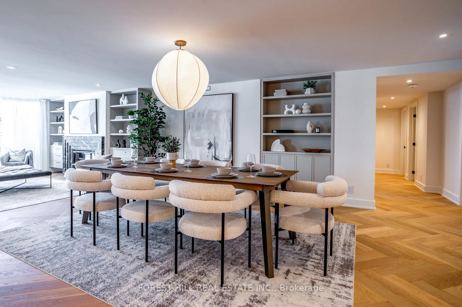 2 Bedrooms Condo at 1166 Bay, Toronto For sale