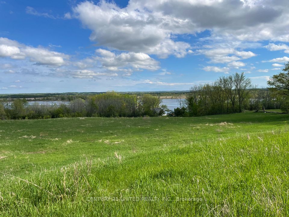 00 Hickory Bay