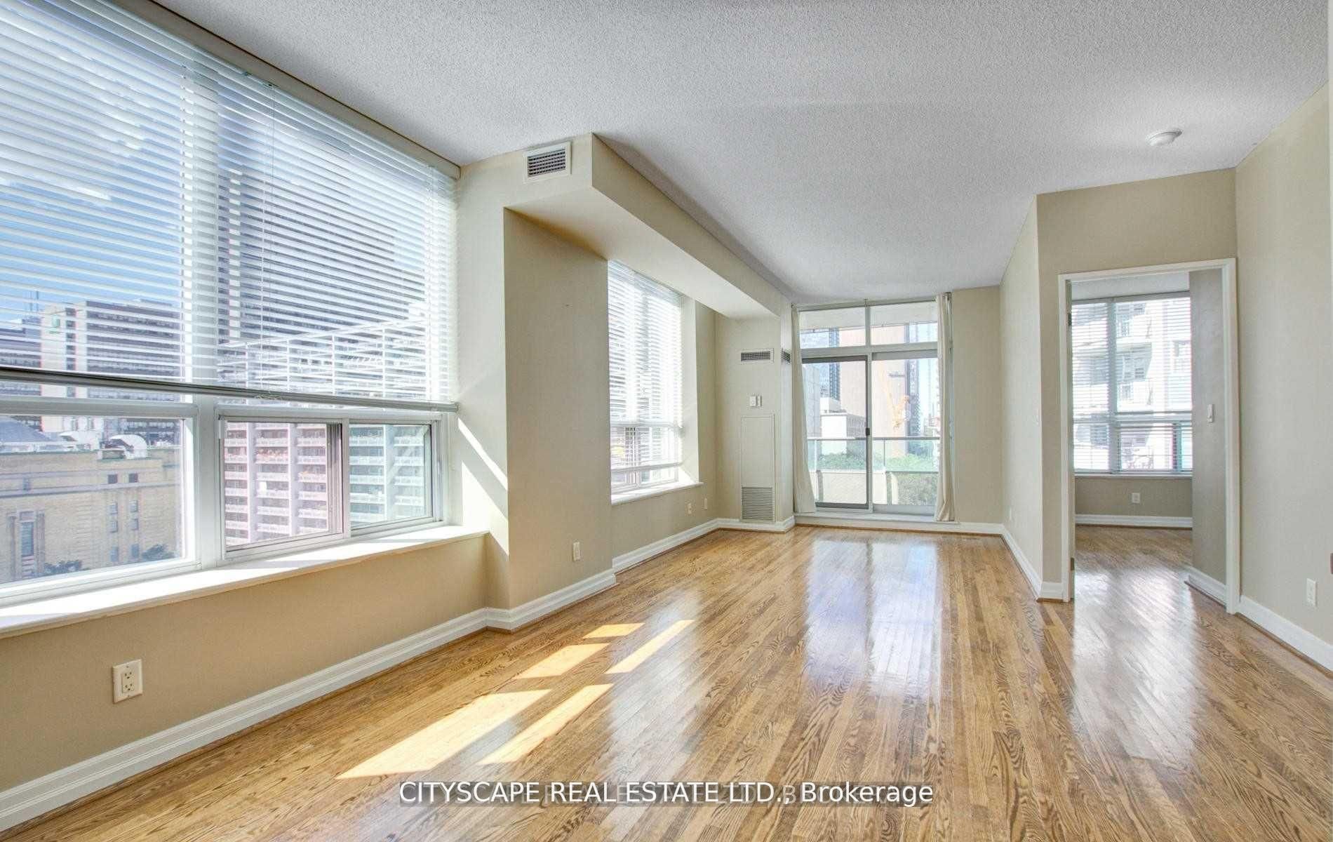 70 Alexander Street, #802