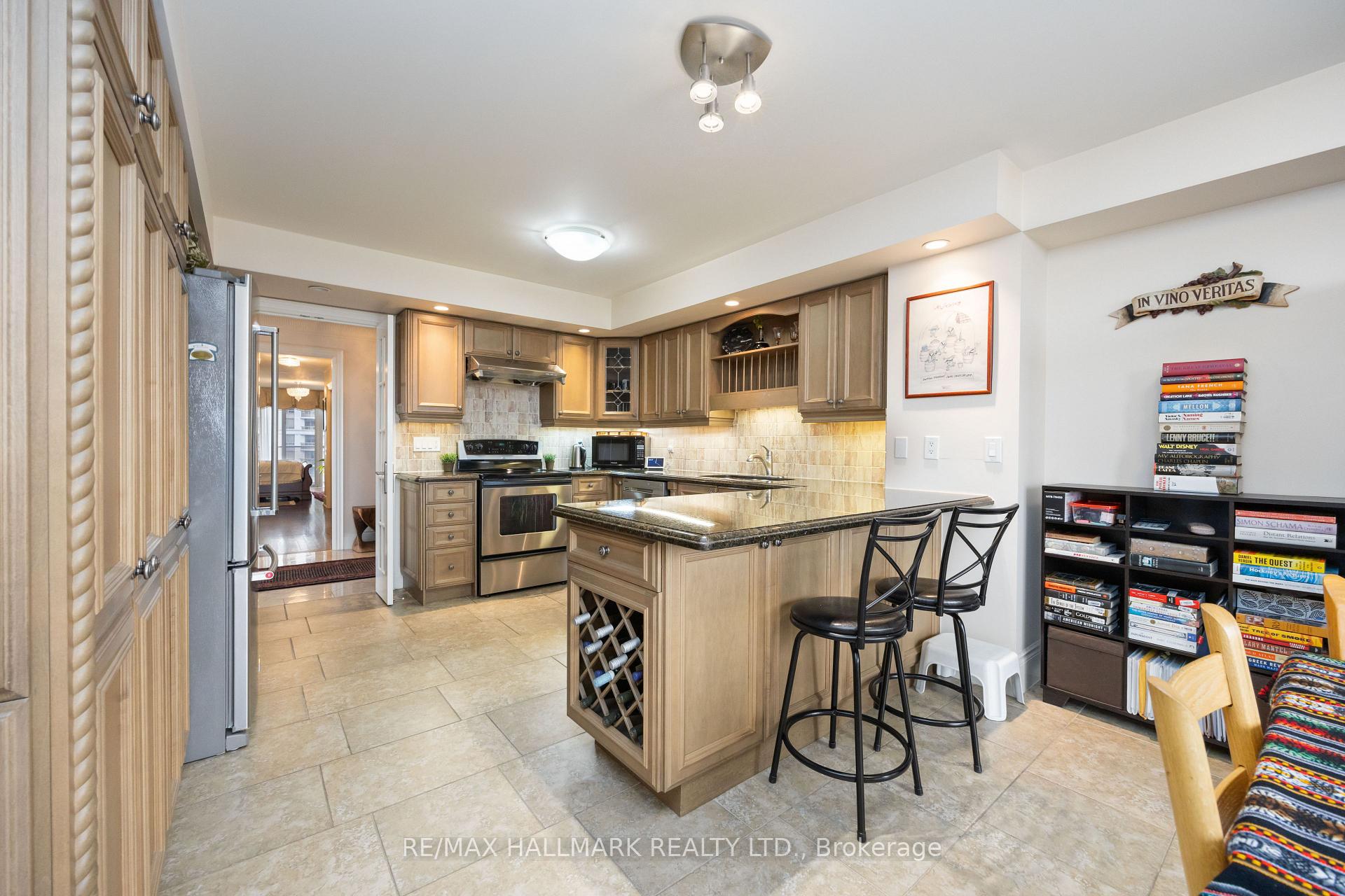 4 Bedrooms Condo at 80 Harrison Garden, Toronto For sale