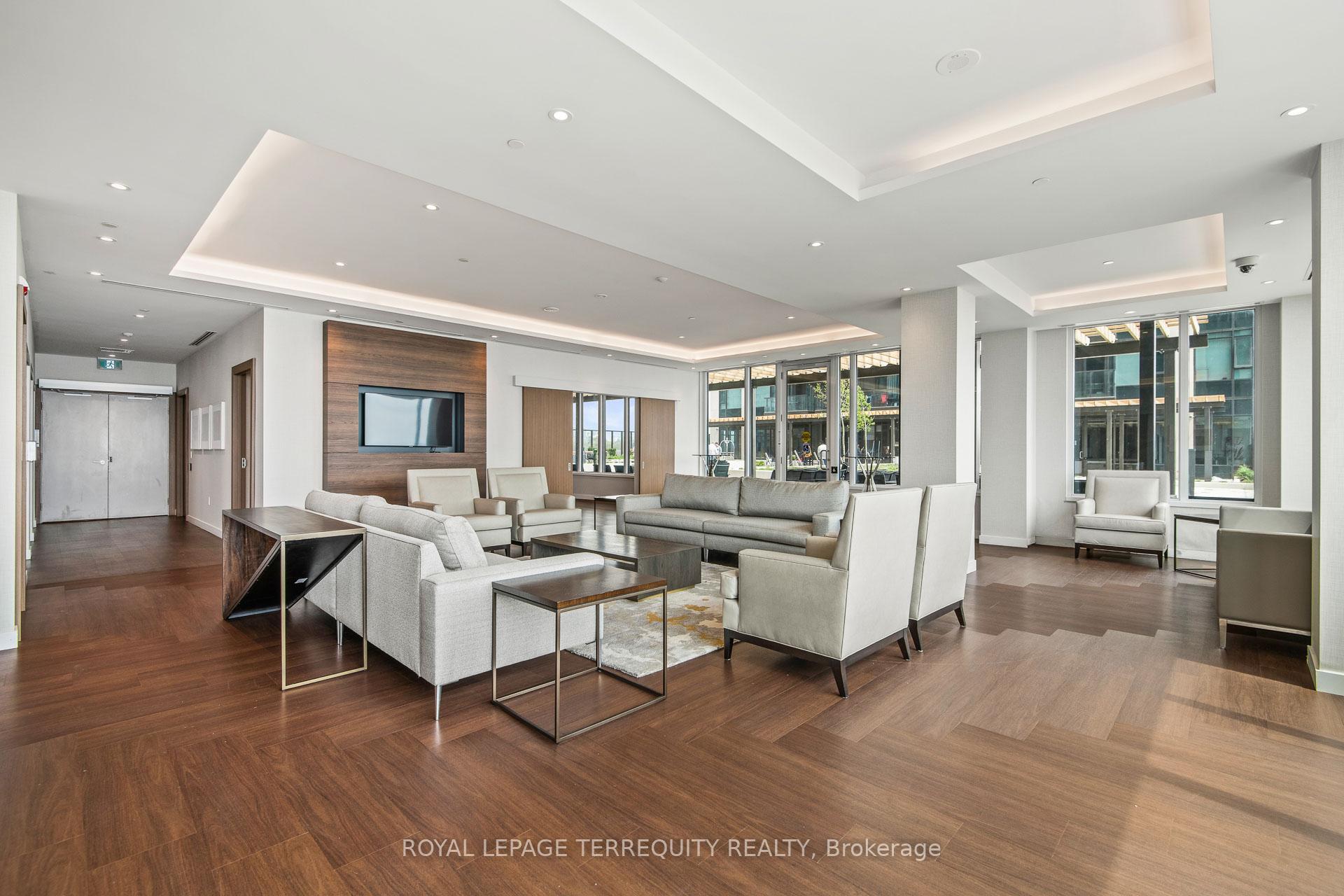 3 Bedrooms Condo at 1928 Lake Shore, Toronto For sale