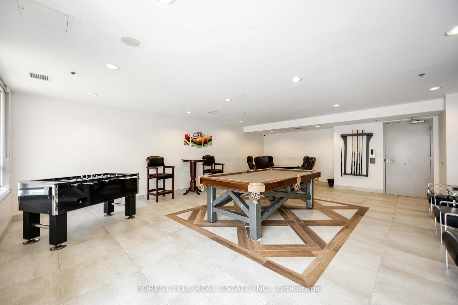 2 Bedrooms Condo at 812 Lansdowne, Toronto For sale