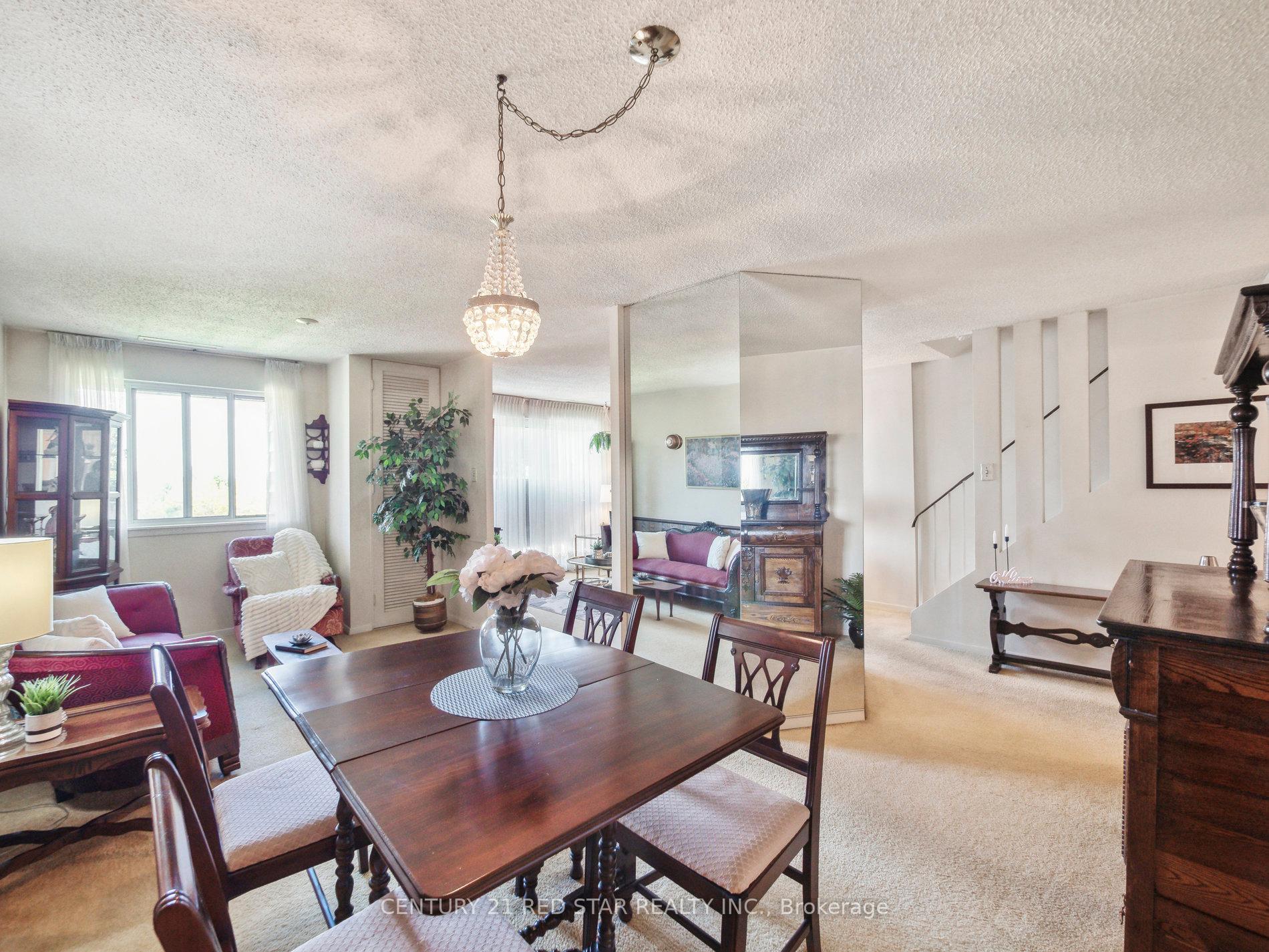2 Bedrooms Condo at 4001 Don Mills, Toronto For sale