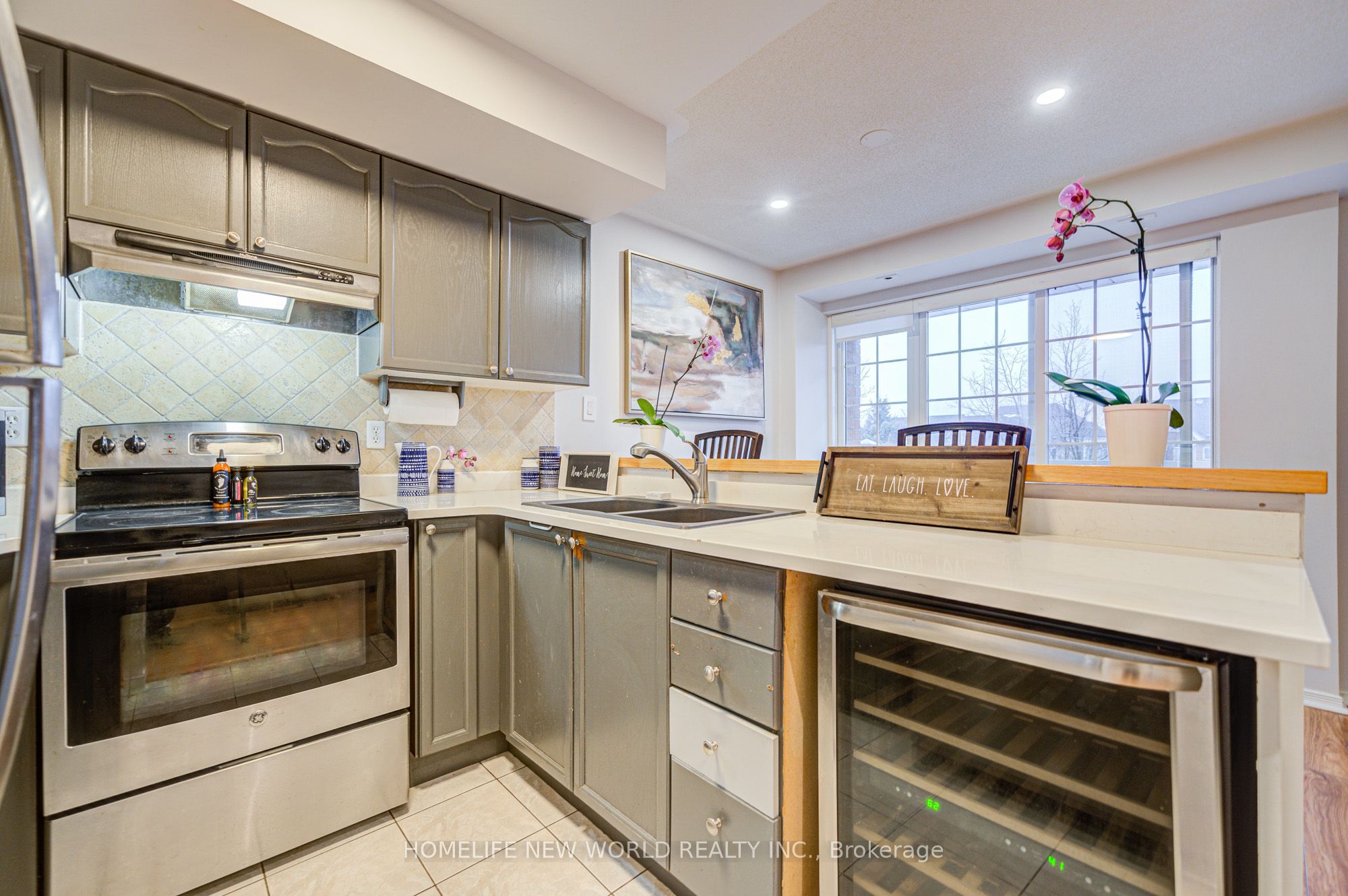 15 Cornell Meadows Avenue, #A206