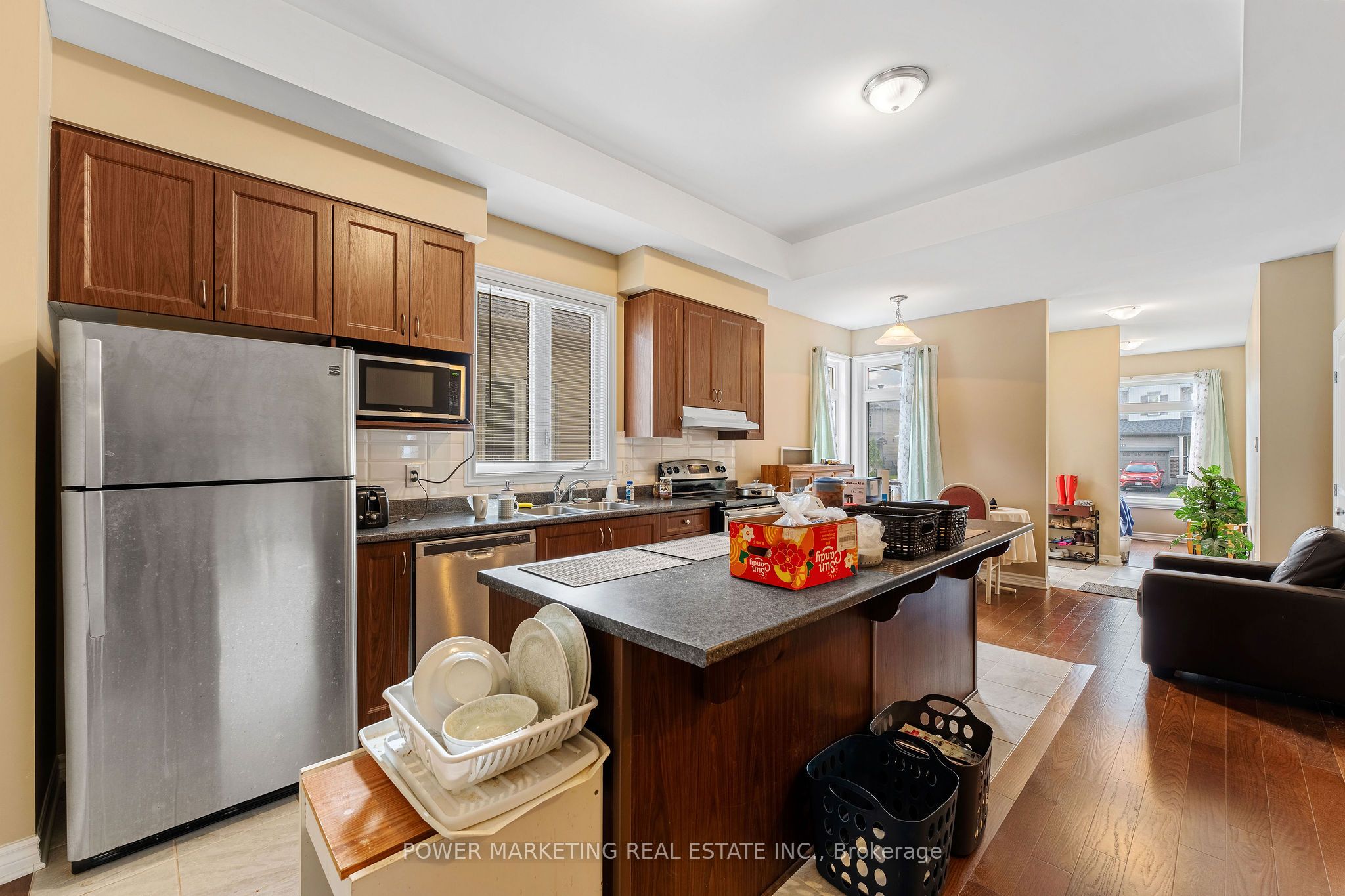 6356 RENAUD Road