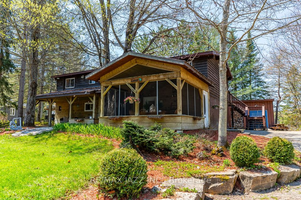 1092 Briscoe
