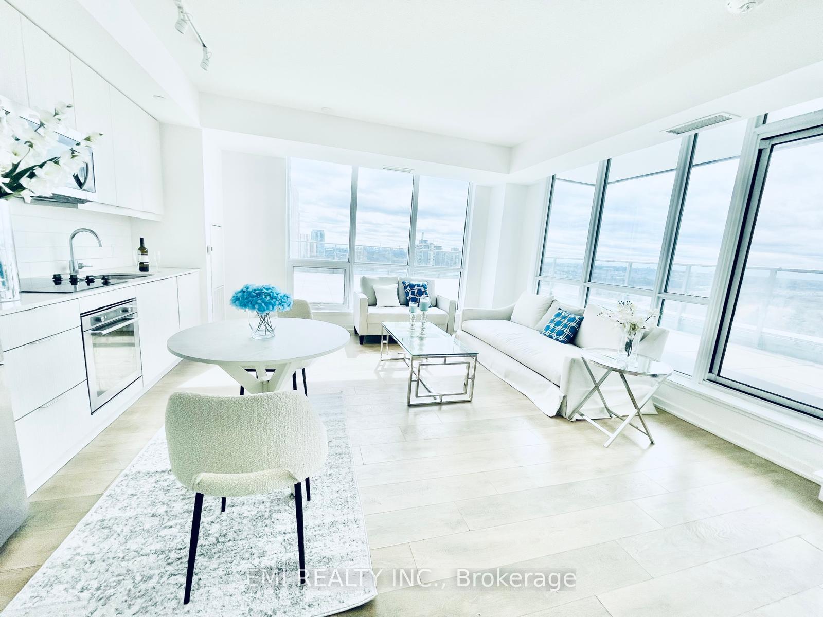 3 Bedrooms Condo at 36 Forest Manor,  Toronto For sale