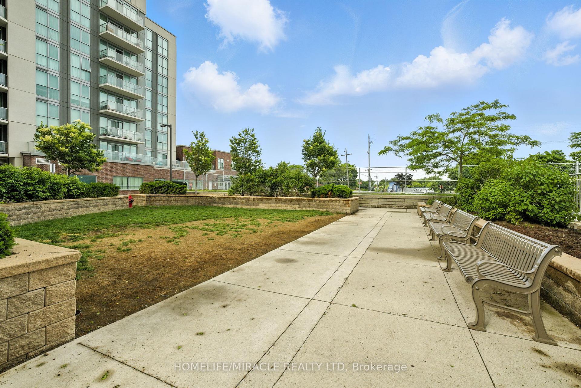 1 Bedroom Condo at 1328 Birchmount, Toronto For sale