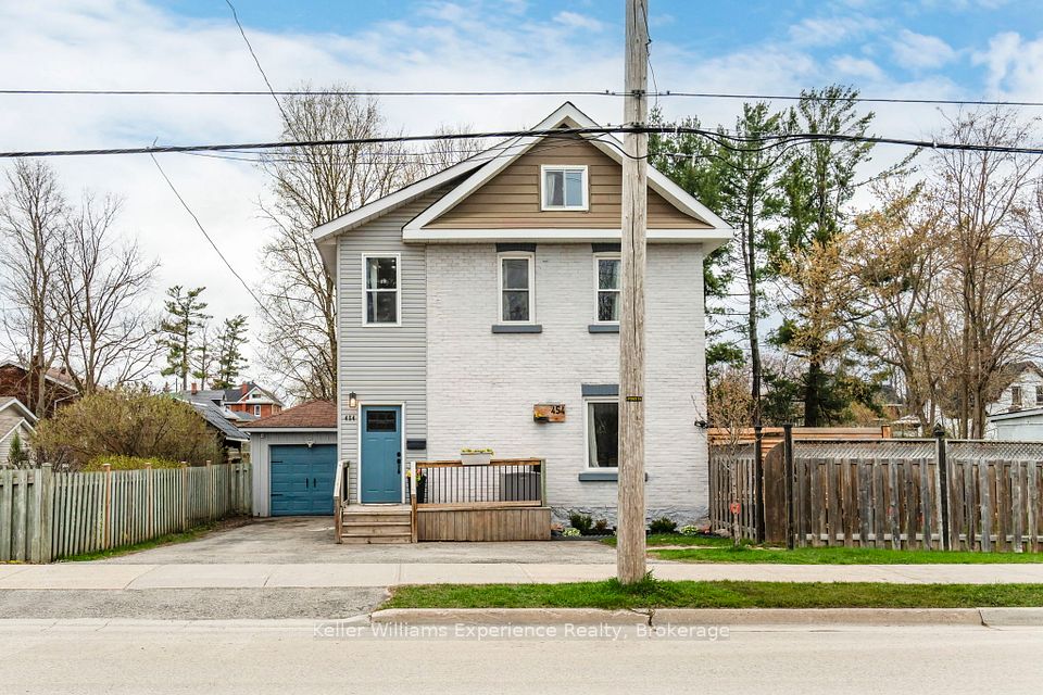 454 Colborne Street, Midland, ON L4R 2K9