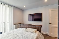 33 Harbour Square 2440