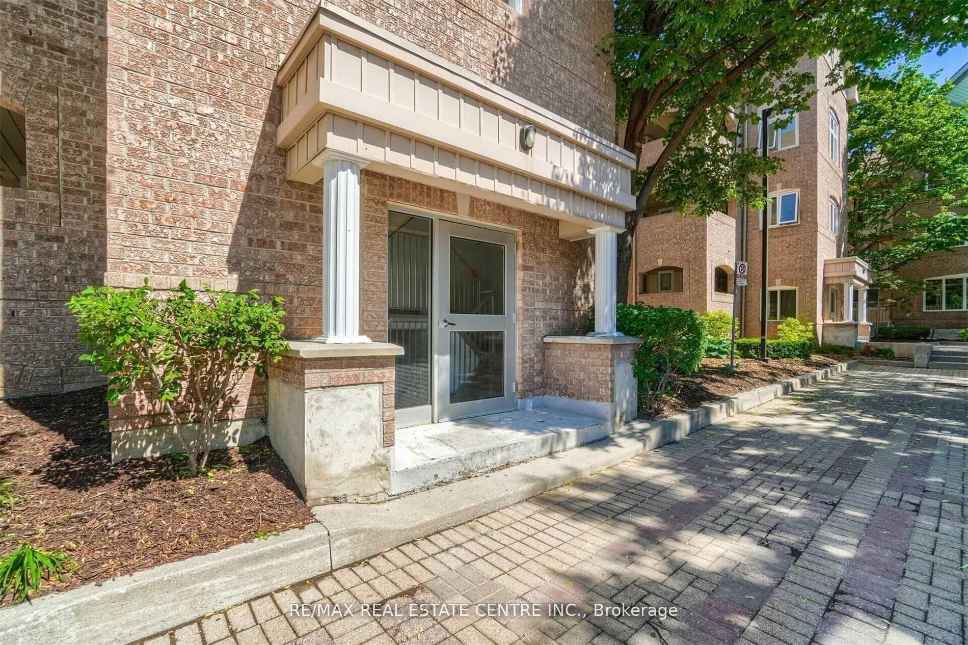 1 Bedroom Condo at 85 Bristol, Mississauga For sale