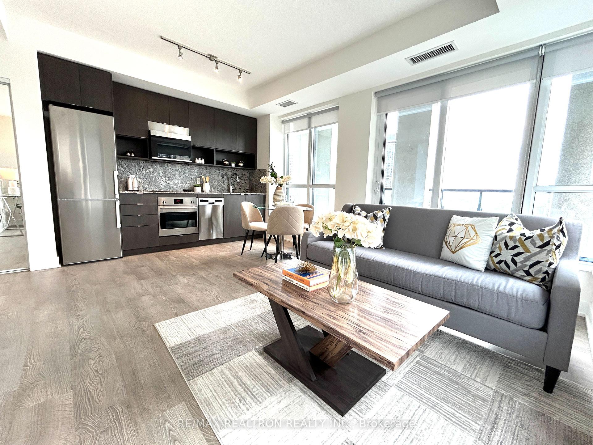 1 Bedroom Condo at 9 Mabelle, Toronto For sale