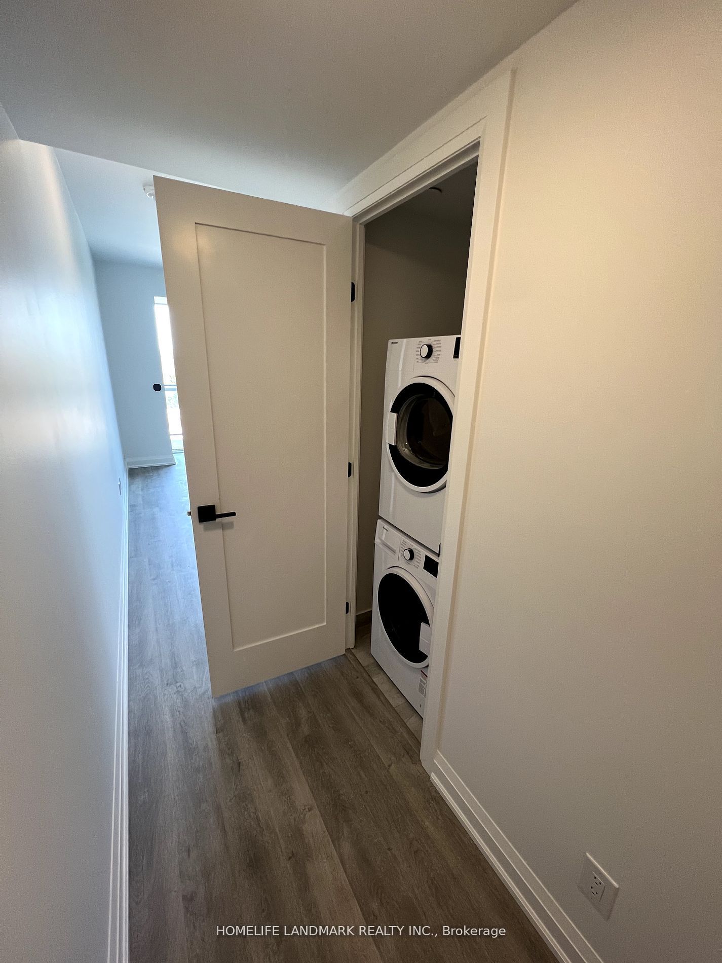 2369 Danforth Avenue, #508
