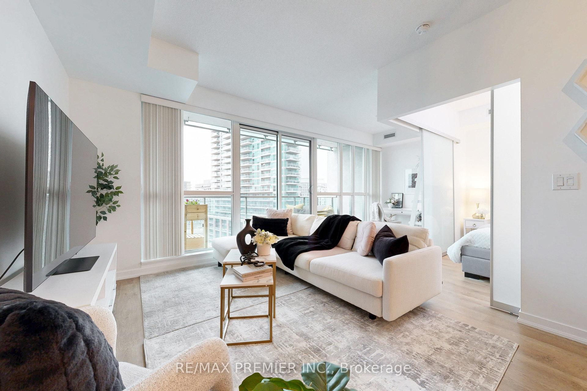 2 Bedrooms Condo at 150 East Liberty,  Toronto For sale