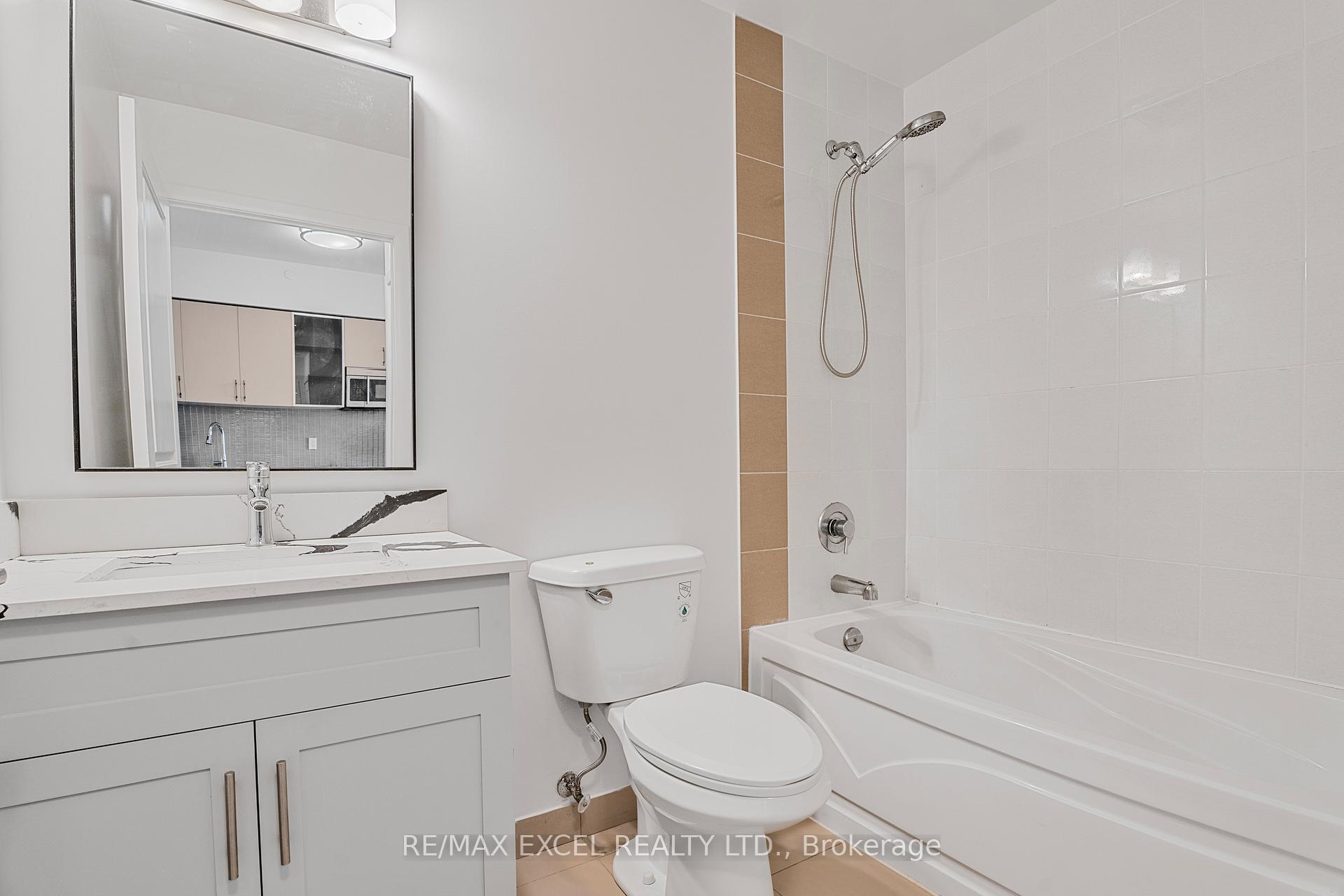 2 Bedrooms Condo at 5162 Yonge, Toronto For sale