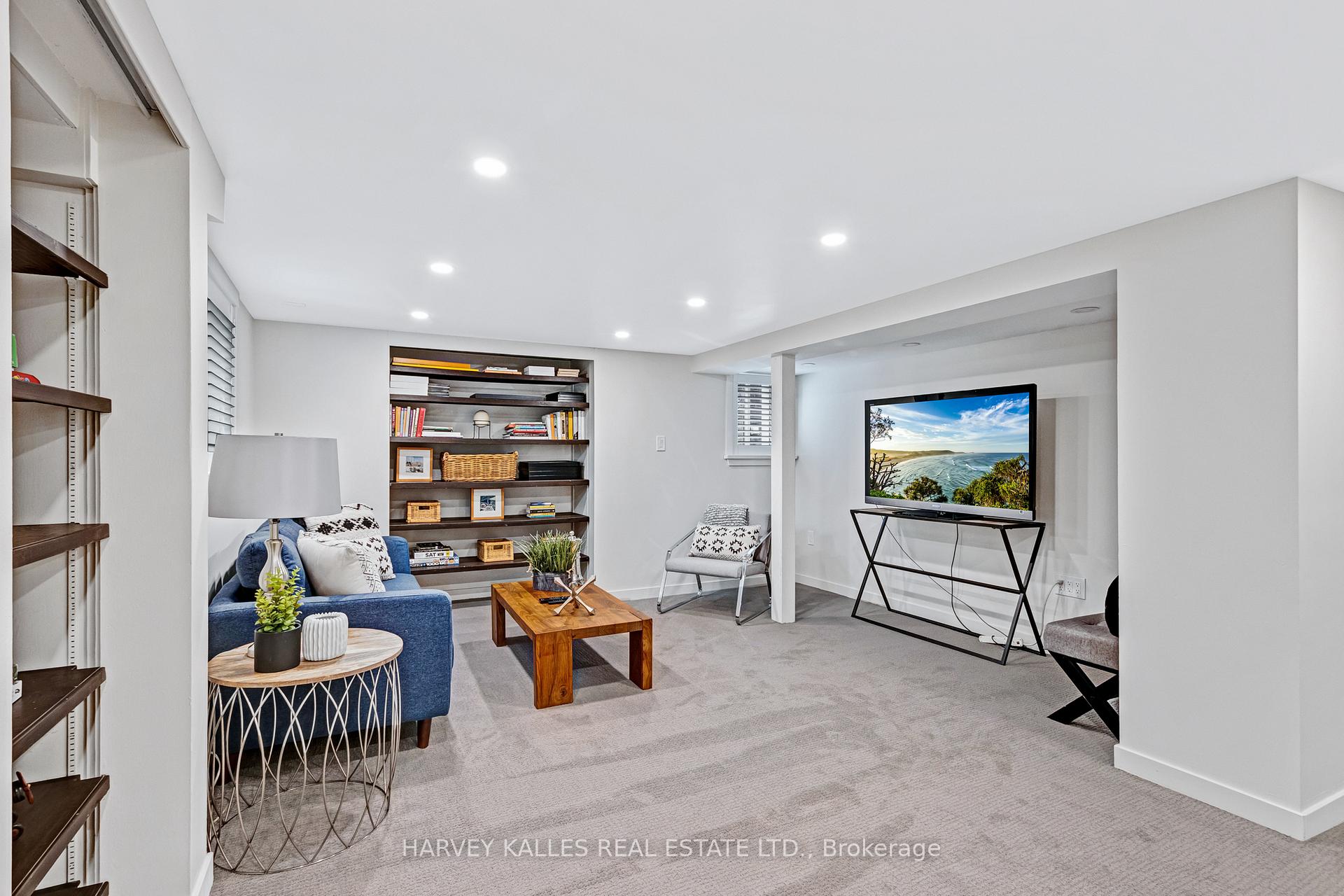 311 Rosewell Avenue