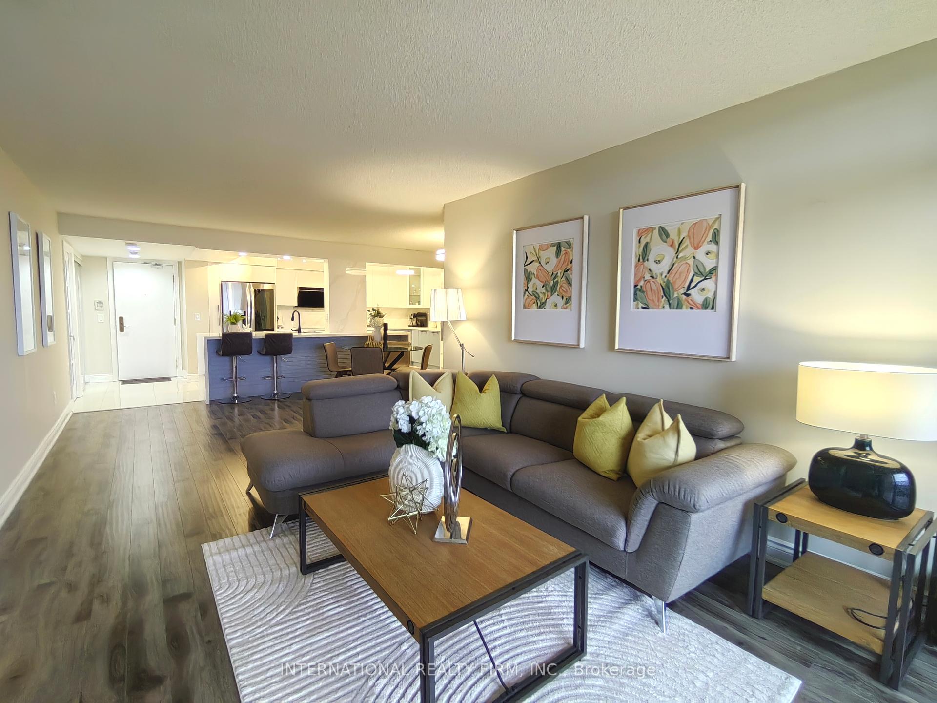 4 Bedrooms Condo at 880 Grandview, Toronto For sale