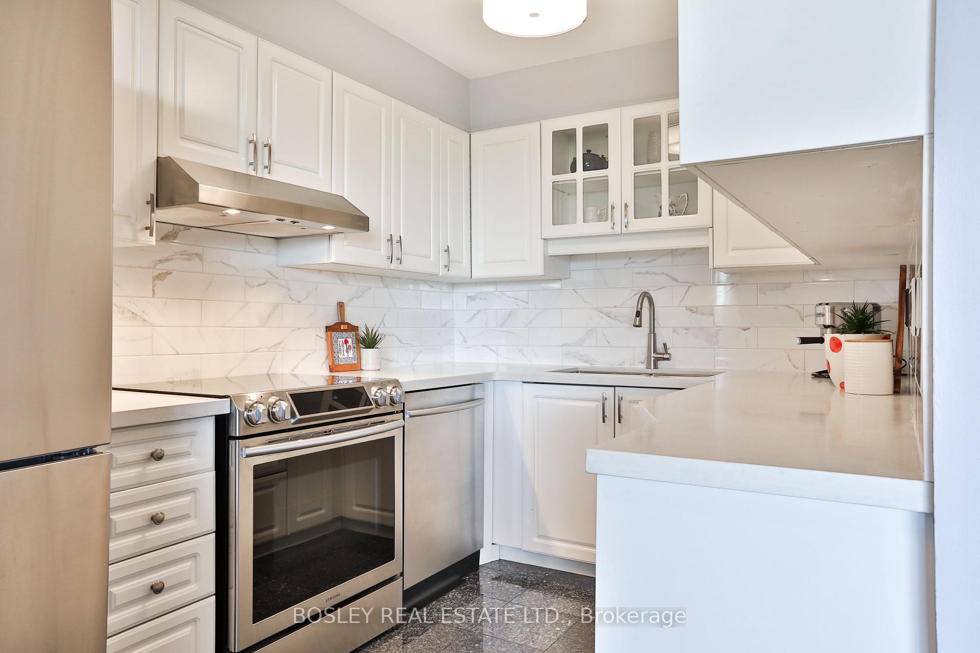 2 Bedrooms Condo at 284 Mill, Toronto For sale