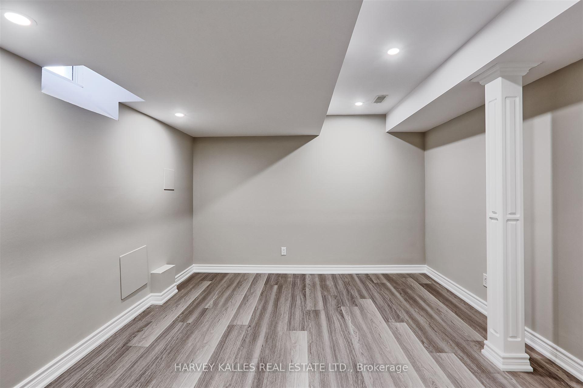 91 Haskins Crescent Lower Level